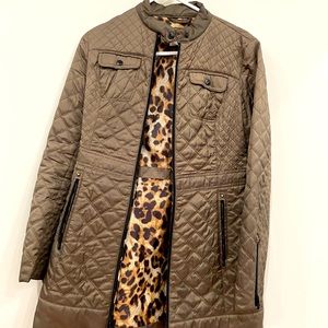 Olive green Long quilted trench